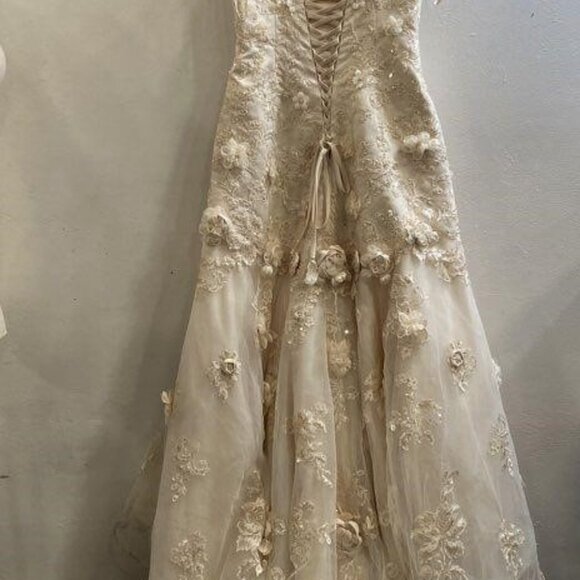 Maggie Sottero Haute Couture Rihanna Royale size 12 wedding gown - Picture 10 of 16